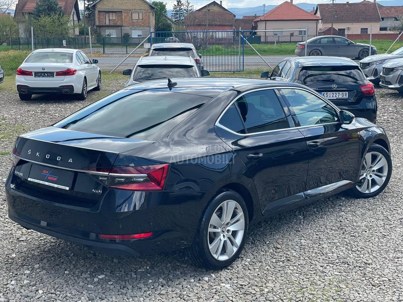 Škoda Superb 4x4/VIRTUAL