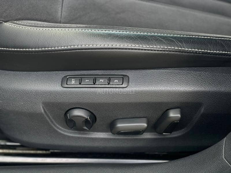 Škoda Superb 4x4/VIRTUAL