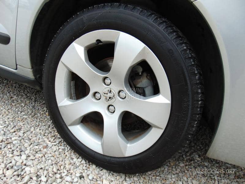Peugeot 3008 1.6 HDI