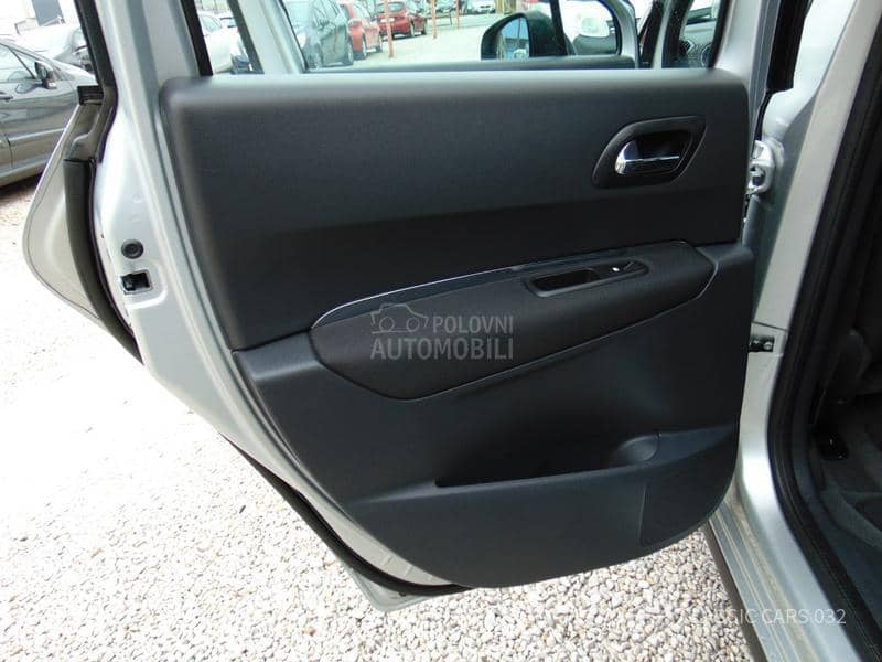 Peugeot 3008 1.6 HDI
