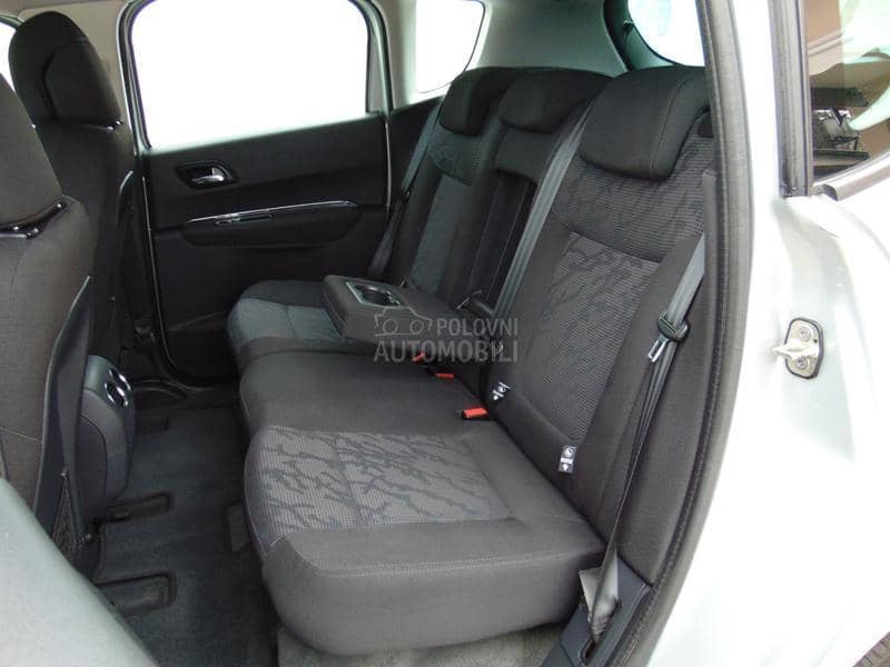 Peugeot 3008 1.6 HDI