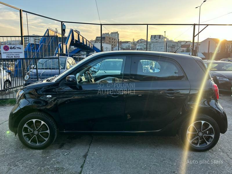 Smart ForFour 