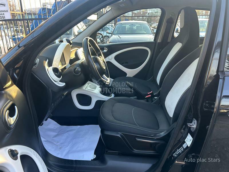 Smart ForFour 