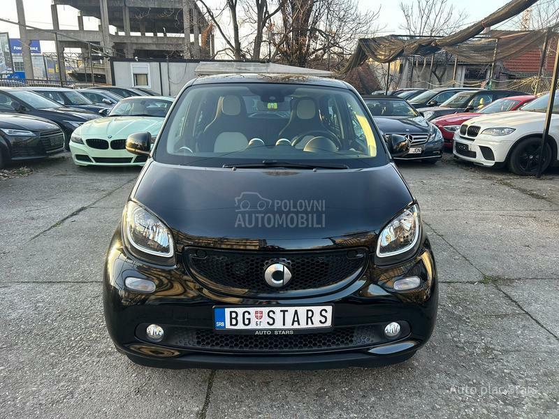 Smart ForFour 