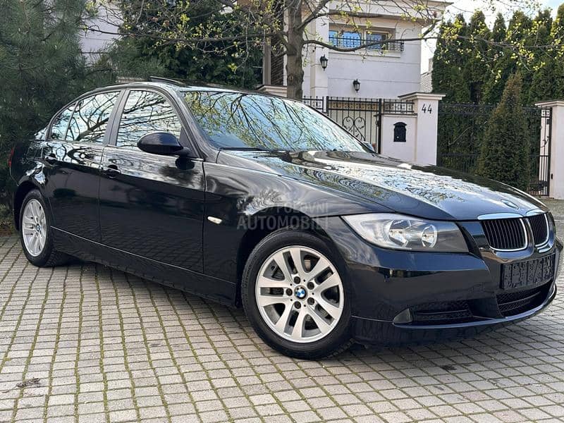 BMW 320 D 163/VelNav/Siber