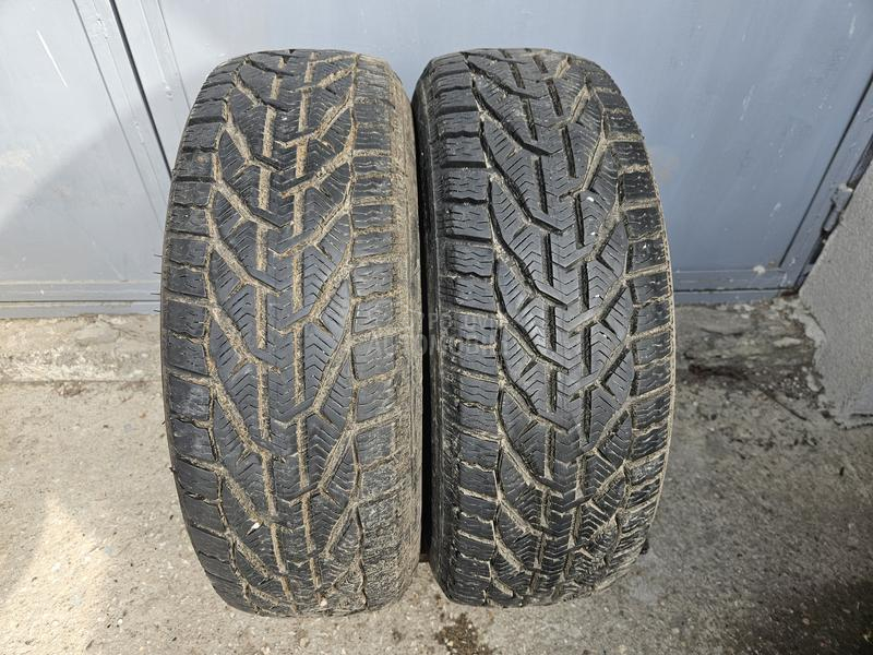 Ostalo 185/60 R15 Zimska