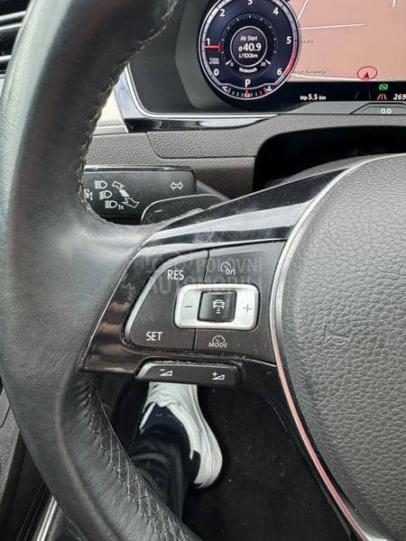 Volkswagen Passat B8 Highline 2.0 BITDI