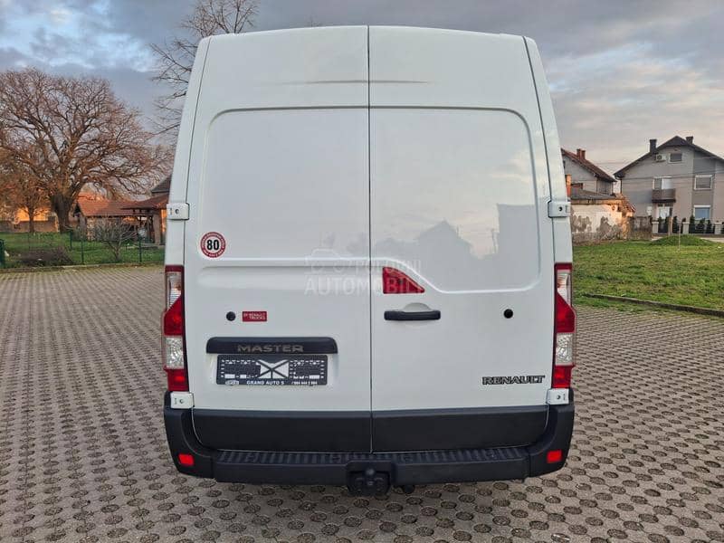 Renault Master 2.3