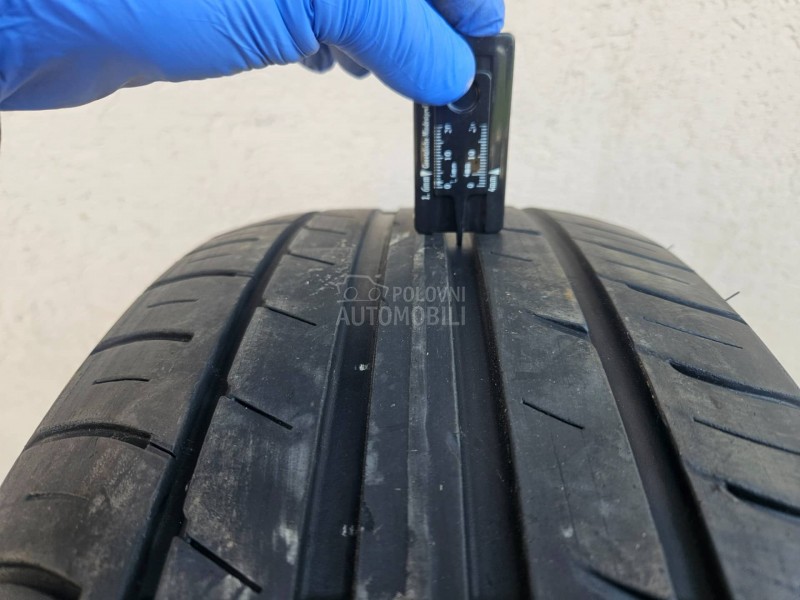 Falken 215/55 R17 Letnja