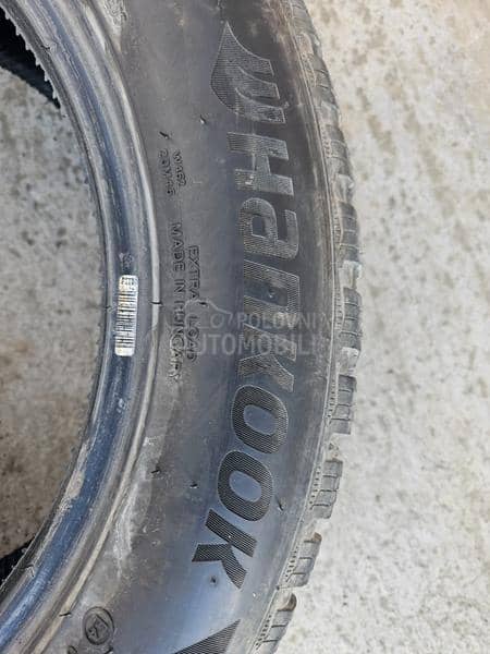 Hankook 215/55 R16 Zimska