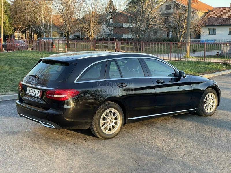Mercedes Benz C 220 