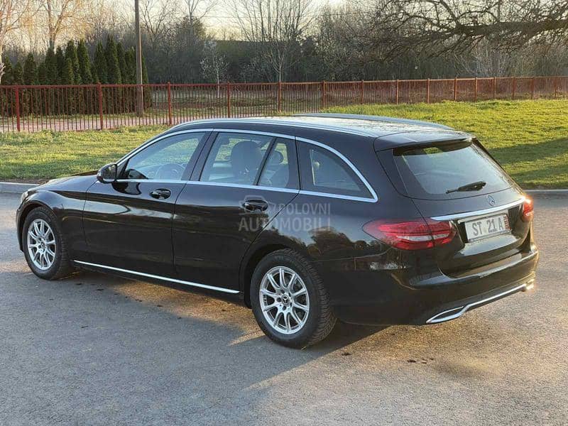 Mercedes Benz C 220 