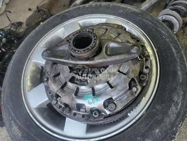 set kvacila zamajac e46 6br za BMW 320 od 2003. do 2005. god.