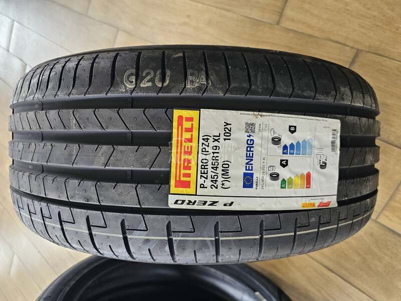 Pirelli 275/40 R19 Letnja