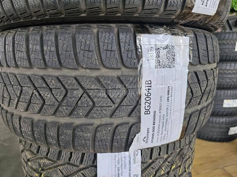 Pirelli 245/40 R19 Zimska