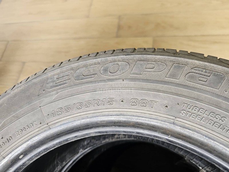 Bridgestone 185/65 R15 Letnja
