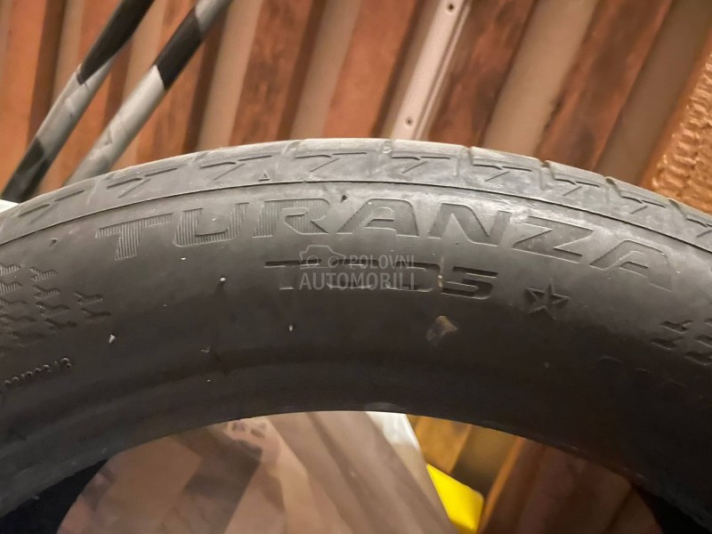 Bridgestone 225/50 R18 Letnja