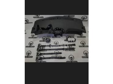 tabla airbag pojasevi za Peugeot 208 od 2014. do 2025. god.