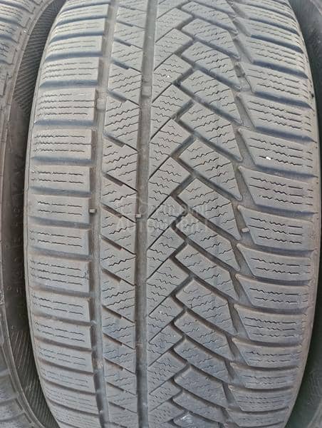 Continental 245/40 R18 Zimska