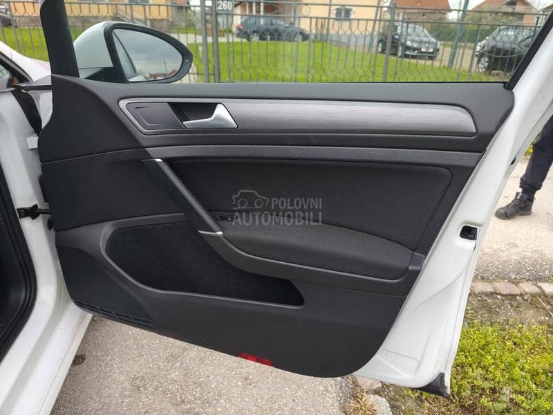 Volkswagen Golf 7 1.5 TGI