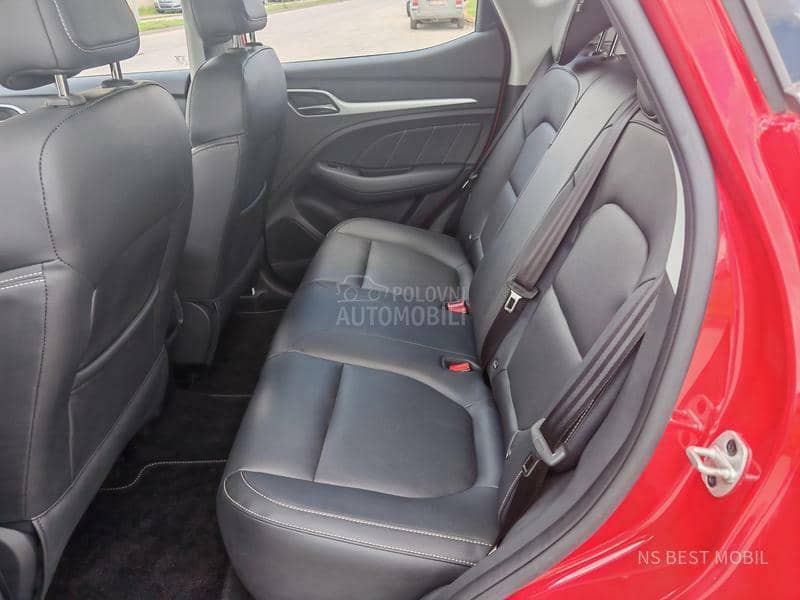 MG ZS EV Nav/Pnrm/Kam