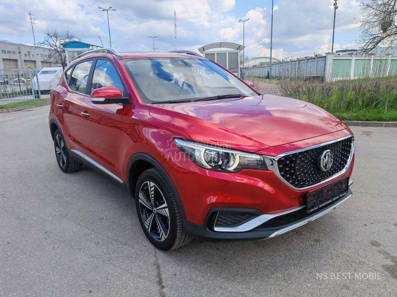MG ZS EV Nav/Pnrm/Kam