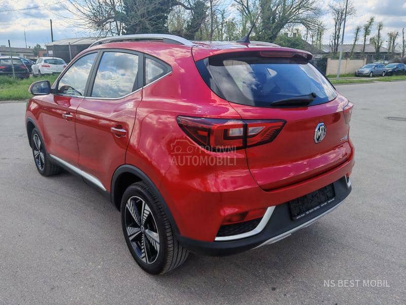 MG ZS EV Nav/Pnrm/Kam