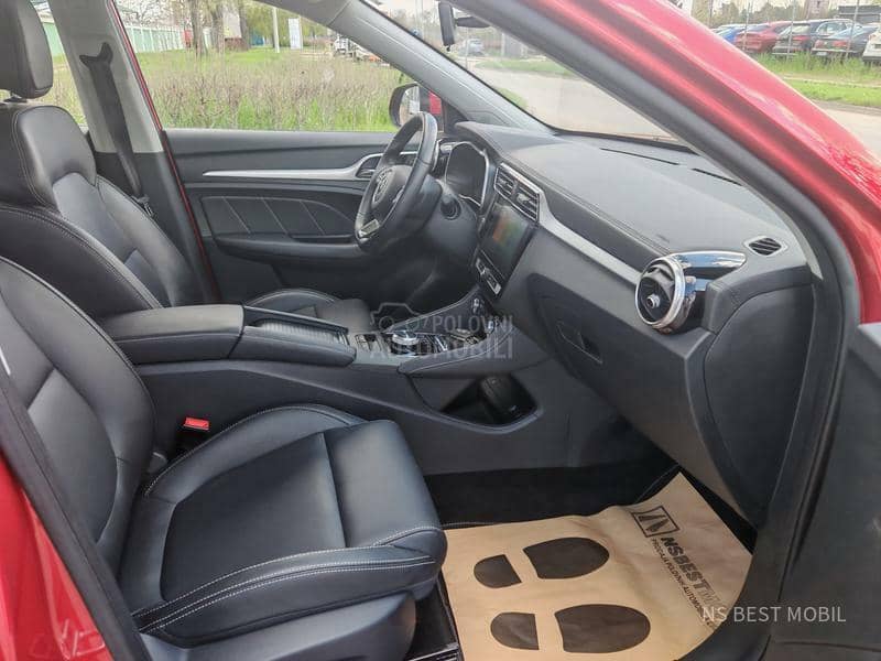 MG ZS EV Nav/Pnrm/Kam