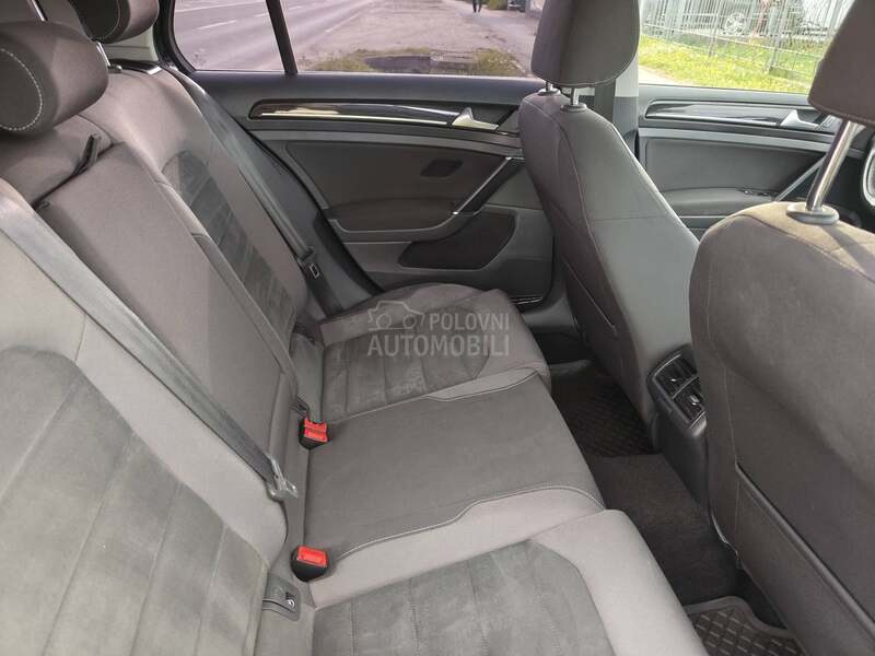 Volkswagen Golf 7 2.0TDI HIGHLINE 4WD