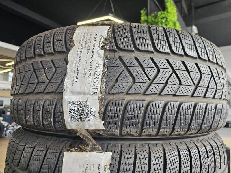 Pirelli 235/60 R18 Zimska