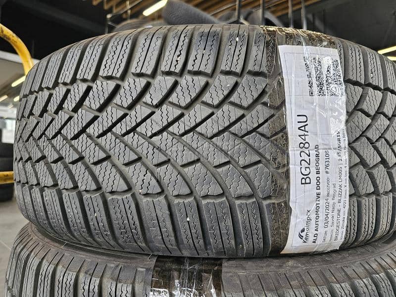 Bridgestone 235/50 R19 Zimska