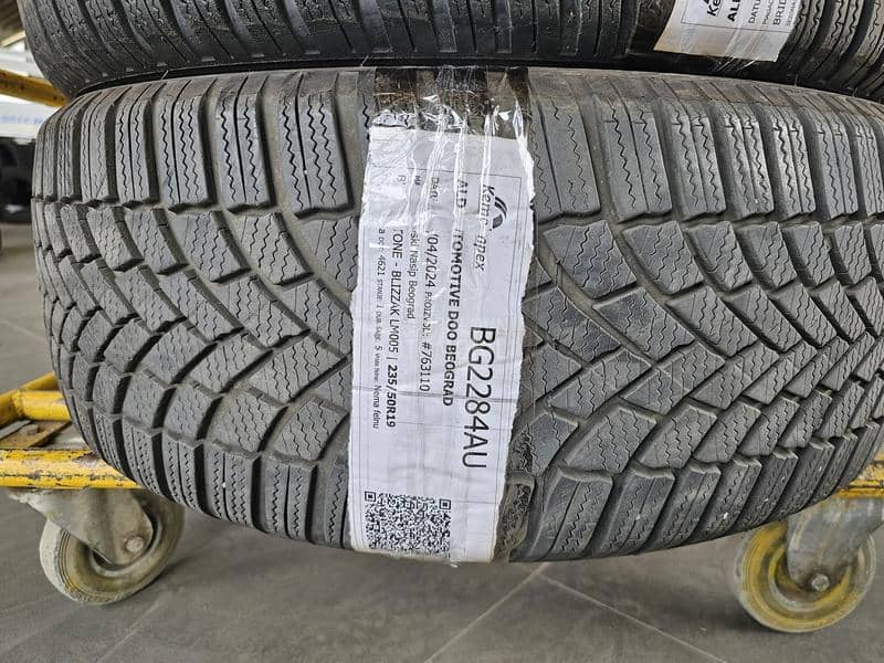 Bridgestone 235/50 R19 Zimska