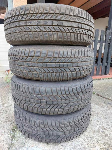 Continental 205/60 R17 Zimska