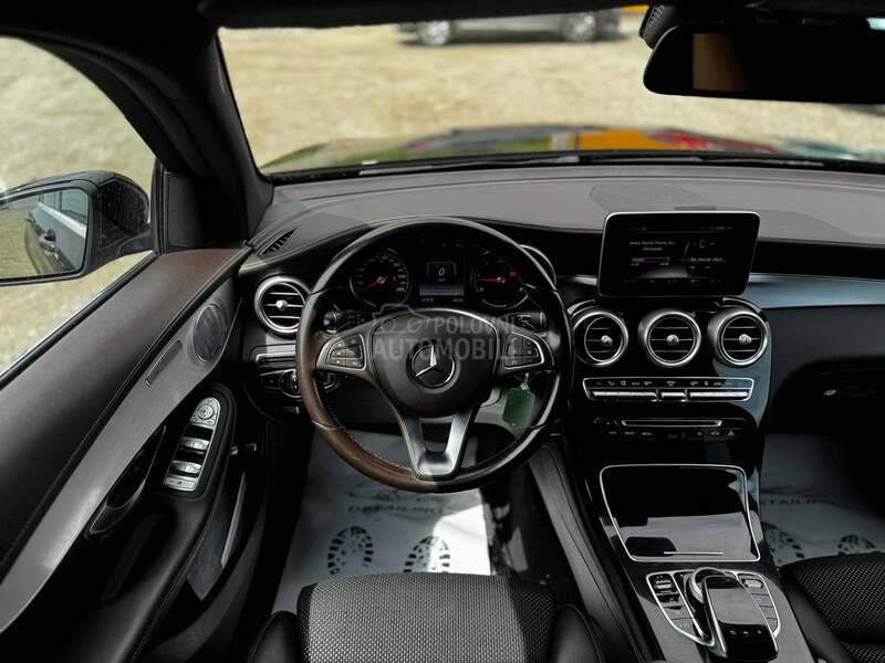 Mercedes Benz GLC 250 4 MATIC AMG