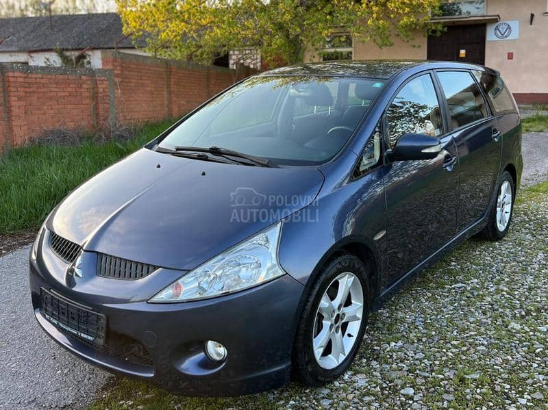 Mitsubishi Grandis 