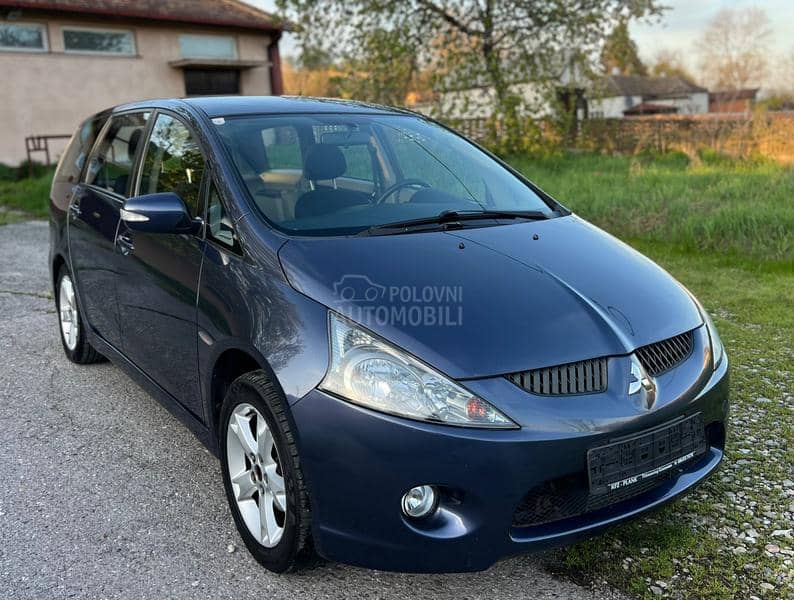 Mitsubishi Grandis 