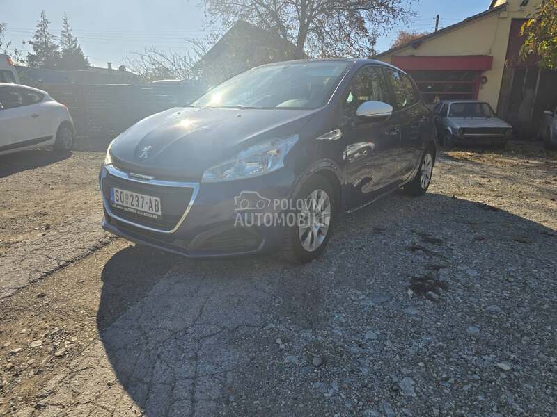 Peugeot 208 1.2