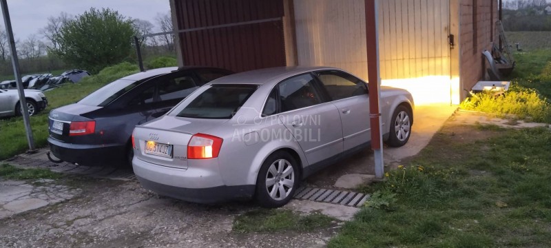 Audi A4 2004. god. -  kompletan auto u delovima