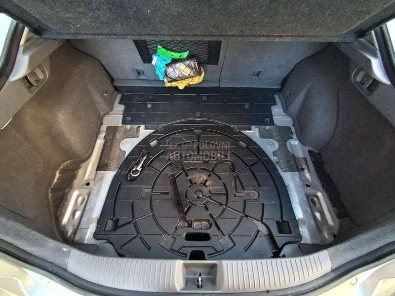 Mazda 6 2.0 TDI 16v