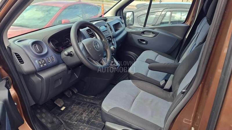 Opel Vivaro 1.6 cdti CH