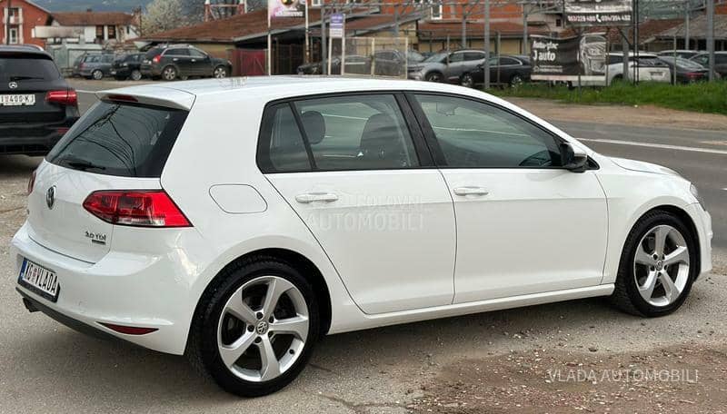 Volkswagen Golf 7 2.0 TDI HIGHLINE