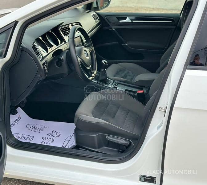 Volkswagen Golf 7 2.0 TDI HIGHLINE