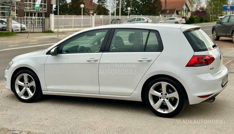 Volkswagen Golf 7 2.0 TDI HIGHLINE
