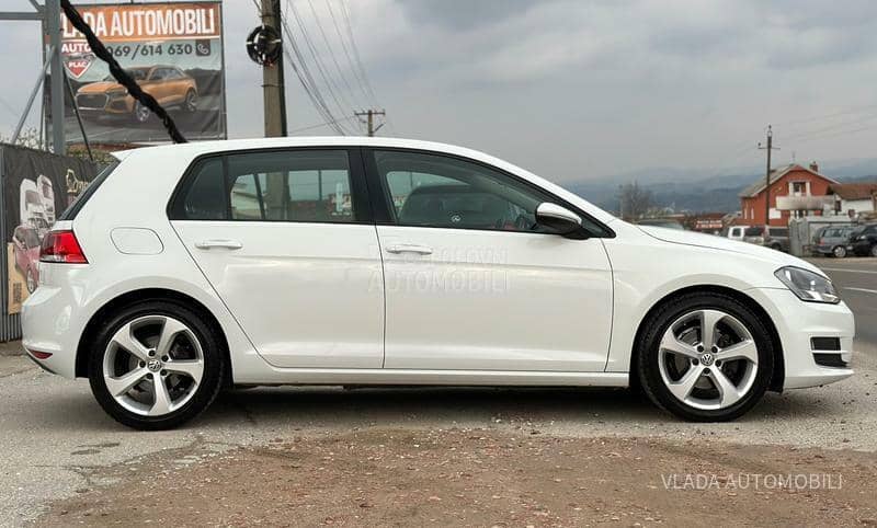 Volkswagen Golf 7 2.0 TDI HIGHLINE