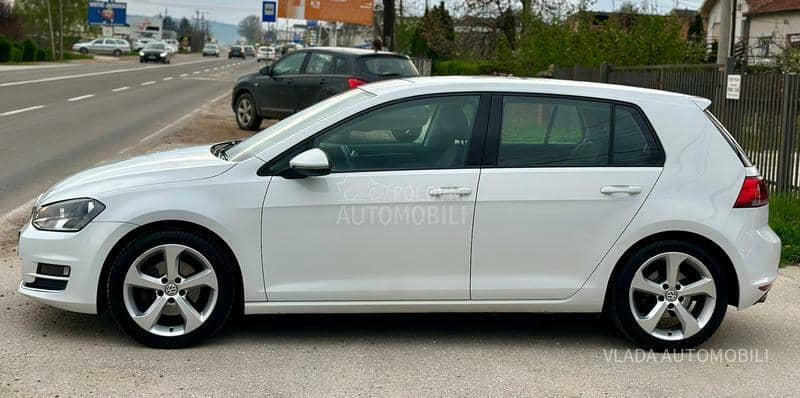 Volkswagen Golf 7 2.0 TDI HIGHLINE