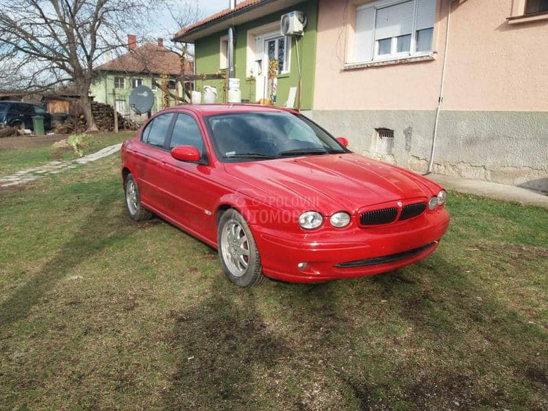 Delovi za Jaguar X-Type