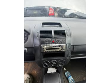 Središnja konzola za Volkswagen Polo od 2002. do 2008. god.