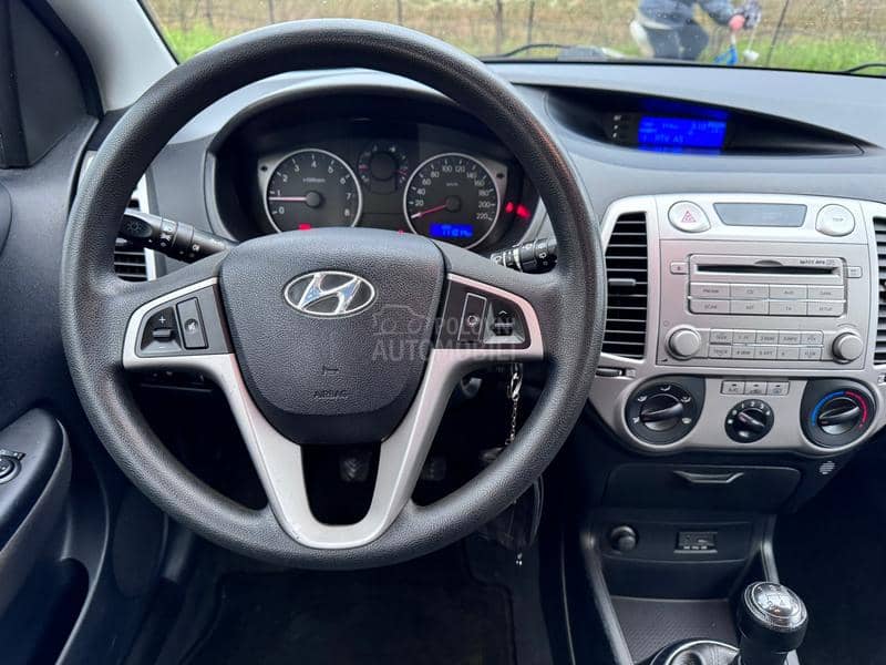 Hyundai i20 