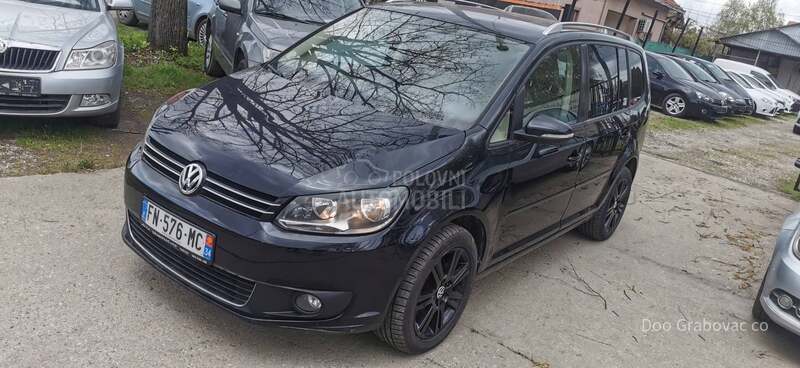 Volkswagen Touran 1.4tsi cng