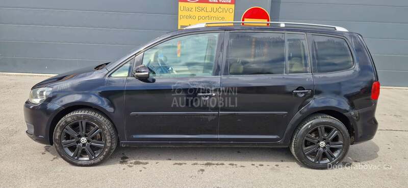 Volkswagen Touran 1.4tsi cng